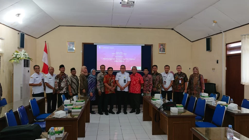 Studi Komparasi Komisi A DPRD Kota Pekalongan - 03 Mei 2023
