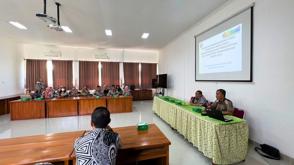 Foto Monev Pembangunan ZI 2024 di Disdukcapil Karanganyar III (21 Mei 2024)