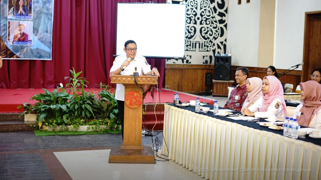 Inspektur Daerah memberikan sambutan dalam Pelatihan Kepemimpinan dan Peningkatan Kinerja (25 Juni 2025)
