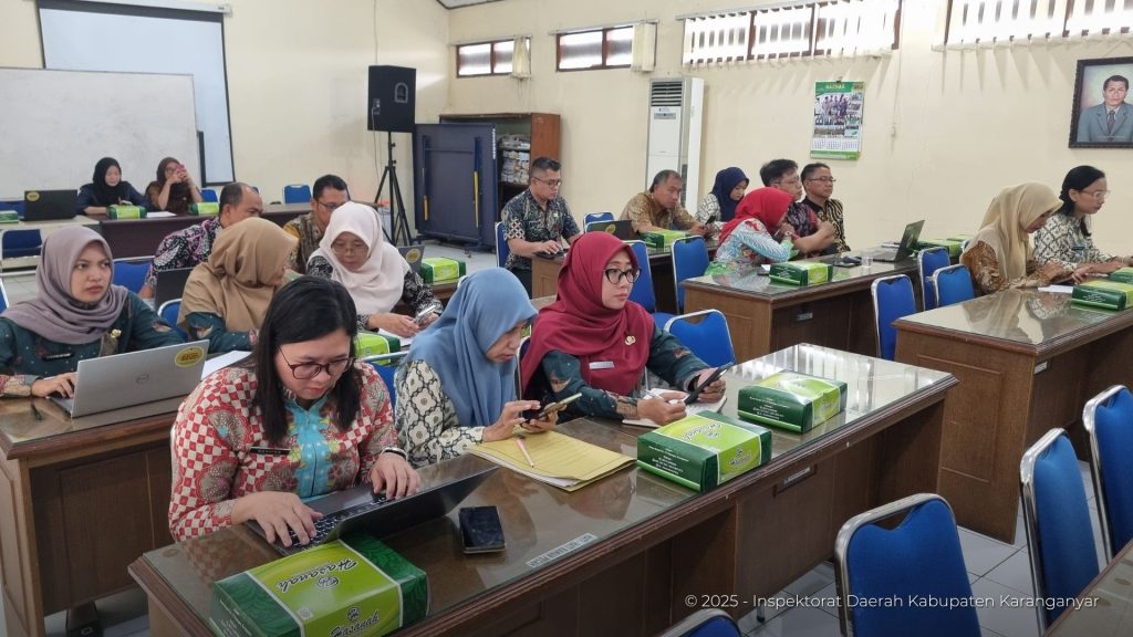 Para Pegawai mengikuti Persiapan Penilaian Mandiri Kapabilitas APIP 2025 (10 Juni 2025)