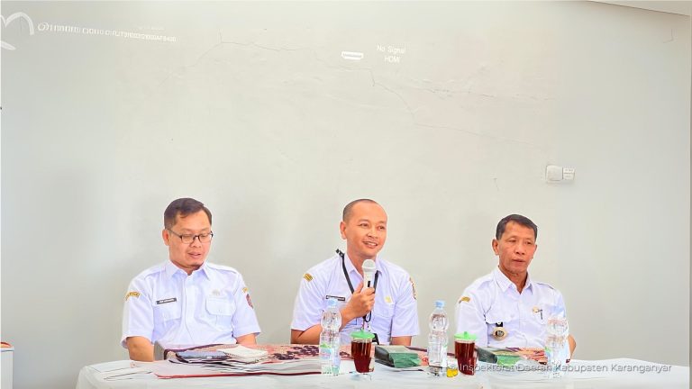 Pendampingan Tim Monitoring Desa Antikorupsi ke Desa Sroyo (24 Juli 2024)