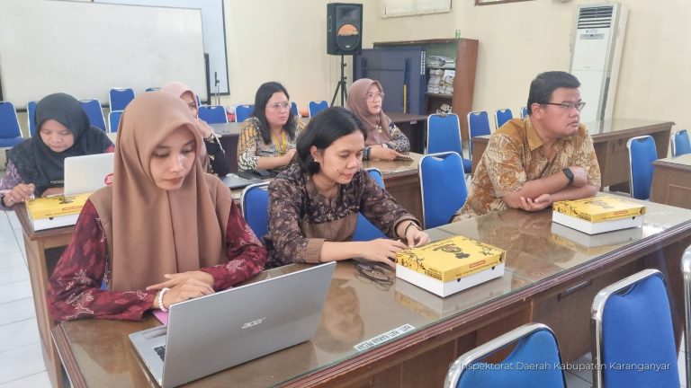 Webinar Literasi Digital Sektor Pemerintahan Tahun 2024 (15 Oktober 2024)
